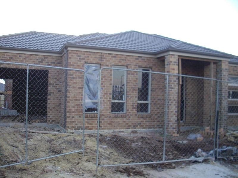 54 Gallery Avenue, Melton West VIC 3337