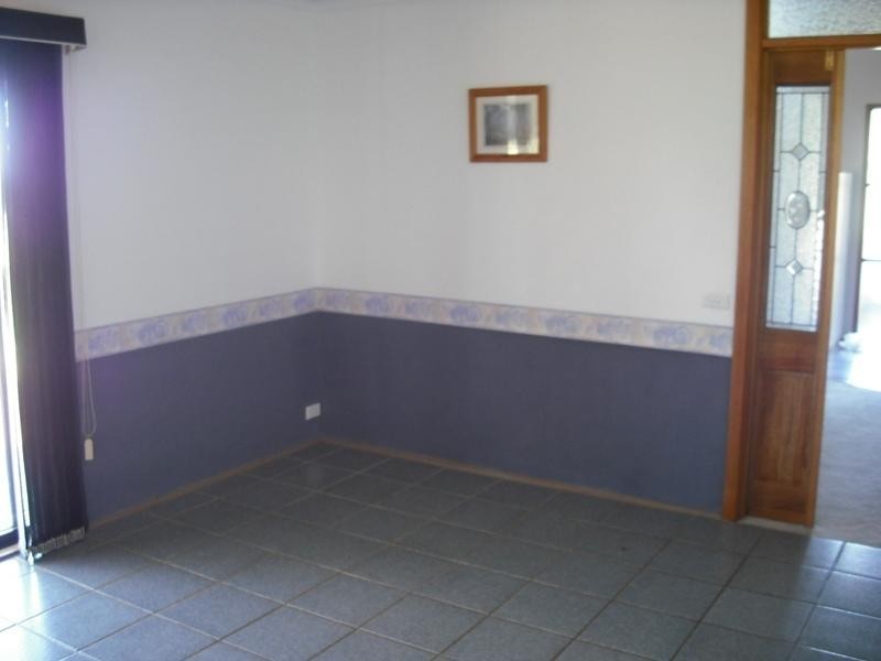 12 Riversdale Crescent, Darley VIC 3340