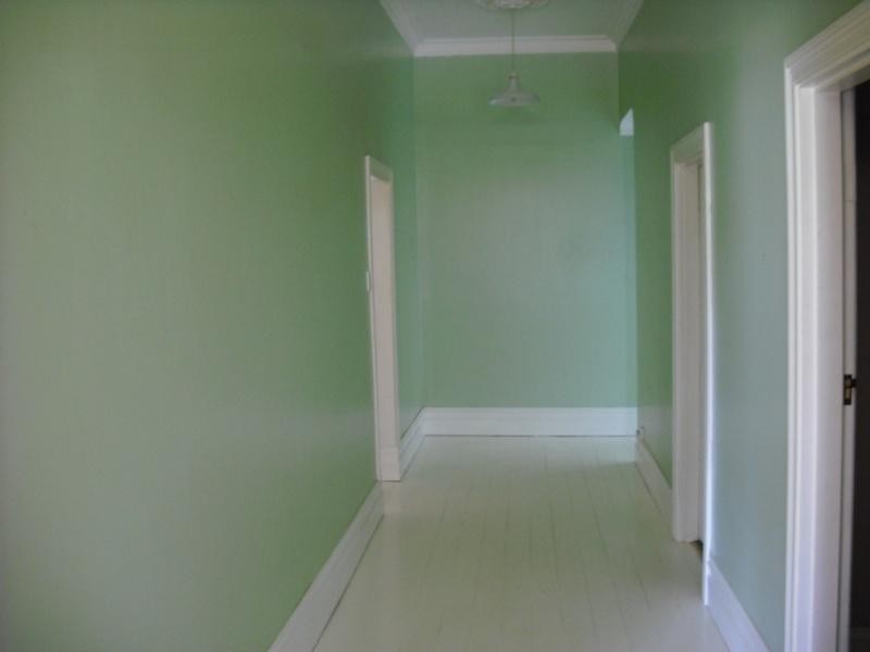 8 Exford Road, Melton South VIC 3338