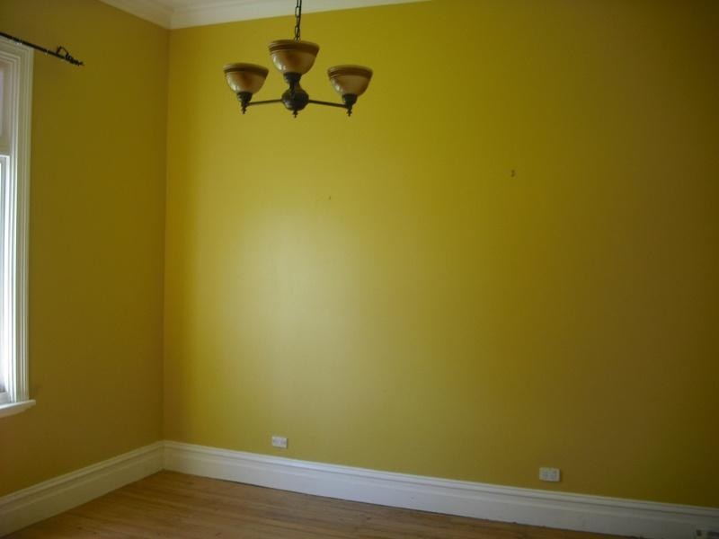 8 Exford Road, Melton South VIC 3338