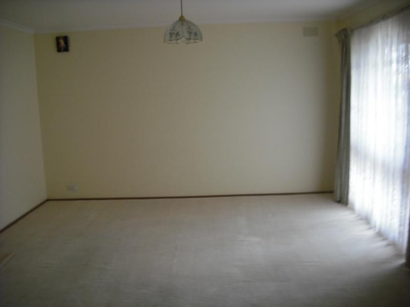 32 Church Street, Melton VIC 3337