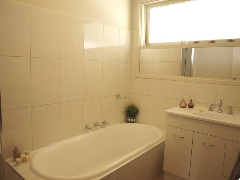 31 Neerim Street, Melton VIC 3337