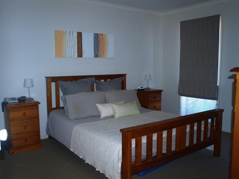 2 Rosemont Rise, Melton West VIC 3337