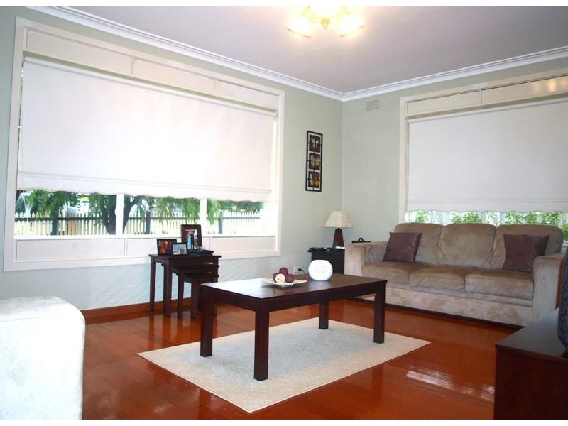 2 Emil Court, Melton VIC 3337