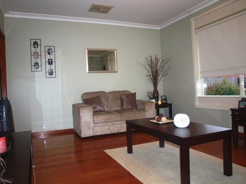 2 Emil Court, Melton VIC 3337