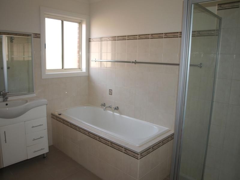 1 Ella Court, Kurunjang VIC 3337