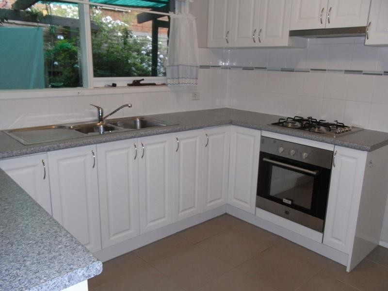 19 Essex Drive, Melton VIC 3337