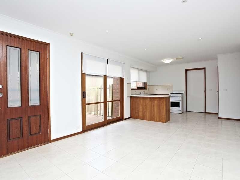 5 Peart Court, Melton VIC 3337