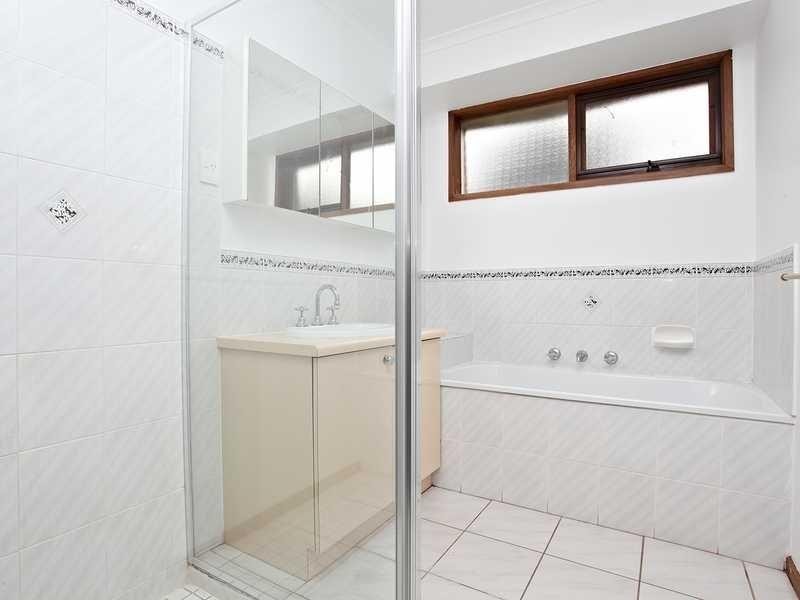 5 Peart Court, Melton VIC 3337