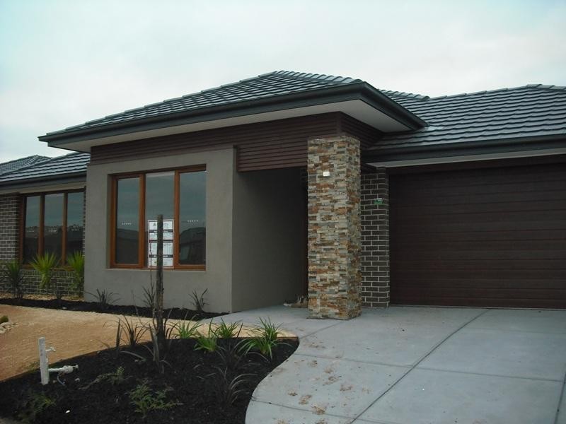 19 Carissa Road, Brookfield VIC 3338