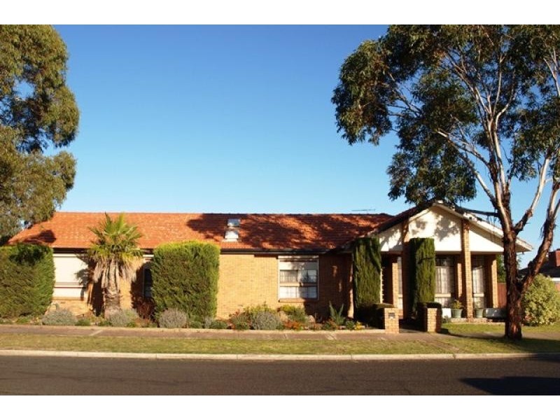 53 Argyll Circuit, Melton VIC 3337