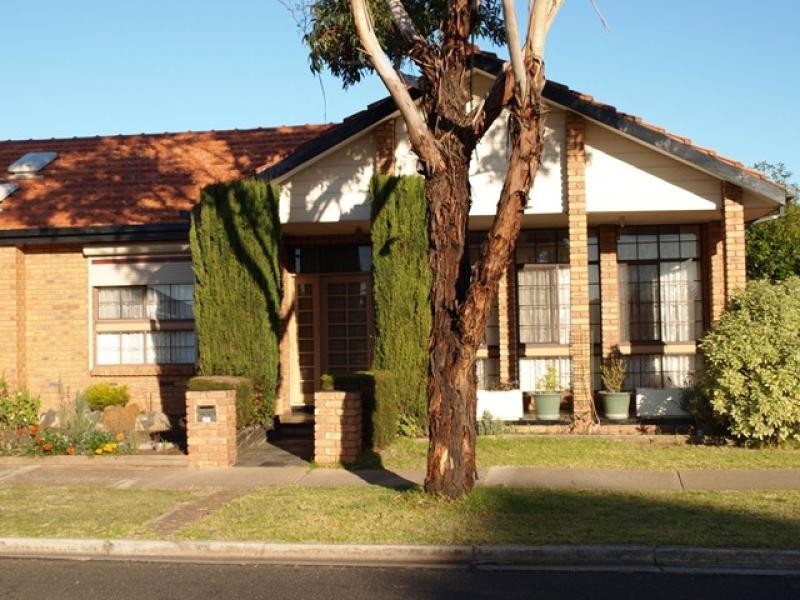 53 Argyll Circuit, Melton VIC 3337