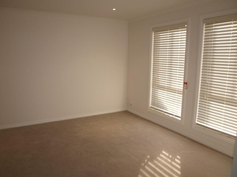 1 Ella Court, Kurunjang VIC 3337