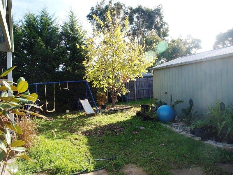 2 Quail Crescent, Melton VIC 3337