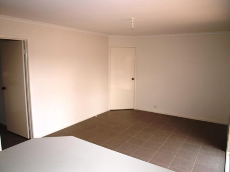 48 Hilton Way, Melton VIC 3337