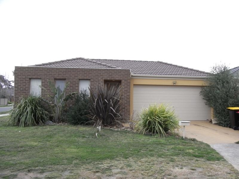 1 Westmill Vista, Melton West VIC 3337