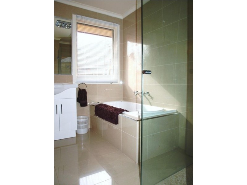 10 Adina Court, Melton VIC 3337