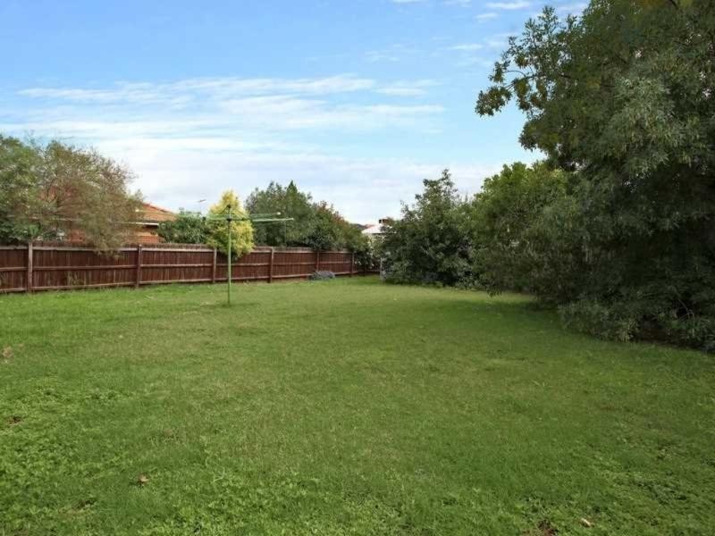 5 Peart Court, Brookfield VIC 3338