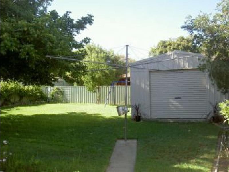 99 RAYE STREET, Tolland NSW 2650