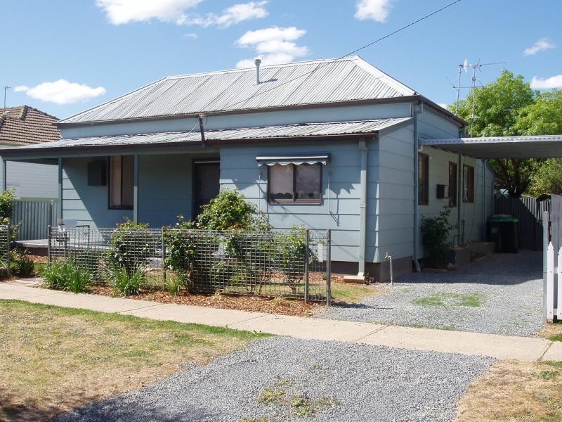 9 EVANS STREET, Wagga Wagga NSW 2650