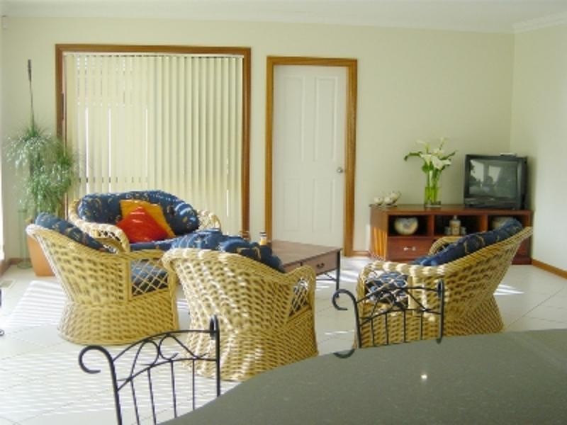 68 TAMAR DRIVE, Tatton NSW 2650