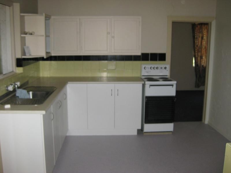 248 Hammond Avenue, Wagga Wagga NSW 2650