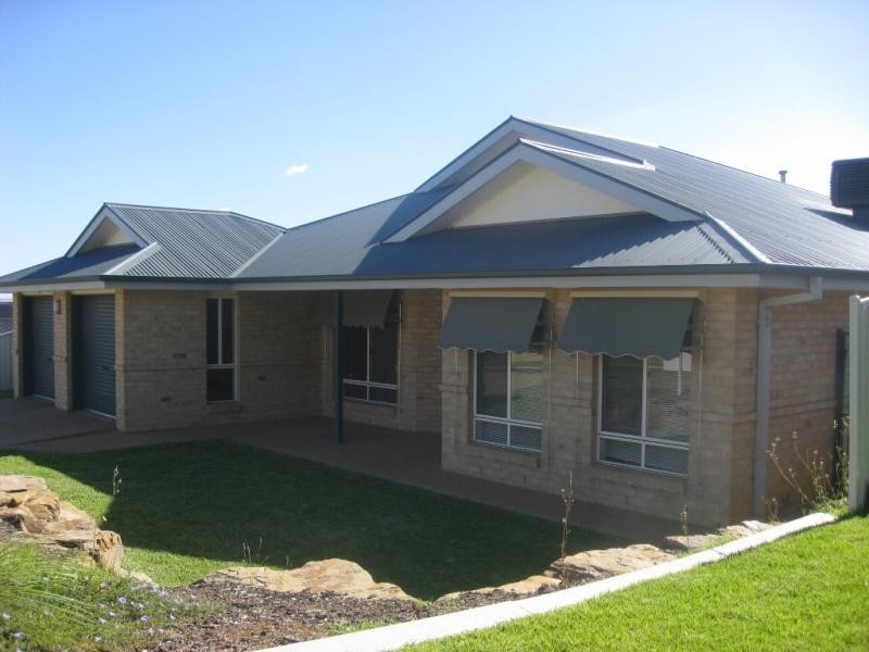 5 Waverly Place, Wagga Wagga NSW 2650
