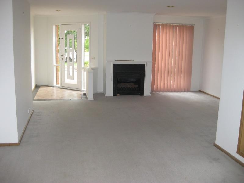 14 Spokes Street, Wagga Wagga NSW 2650