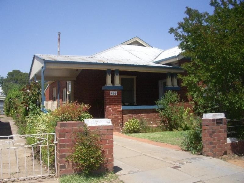 160 Edward Street, Wagga Wagga NSW 2650
