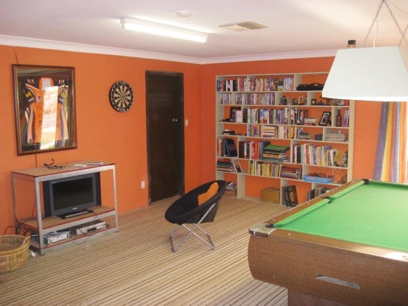 4 Kingsford Smith Road, Boorooma NSW 2650