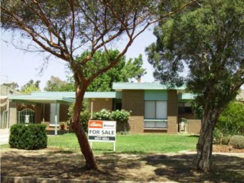 99 Raye Street, Tolland NSW 2650