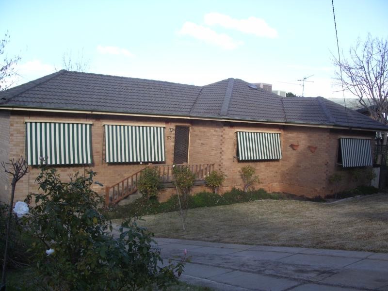 63 Warrawong Street, Kooringal NSW 2650