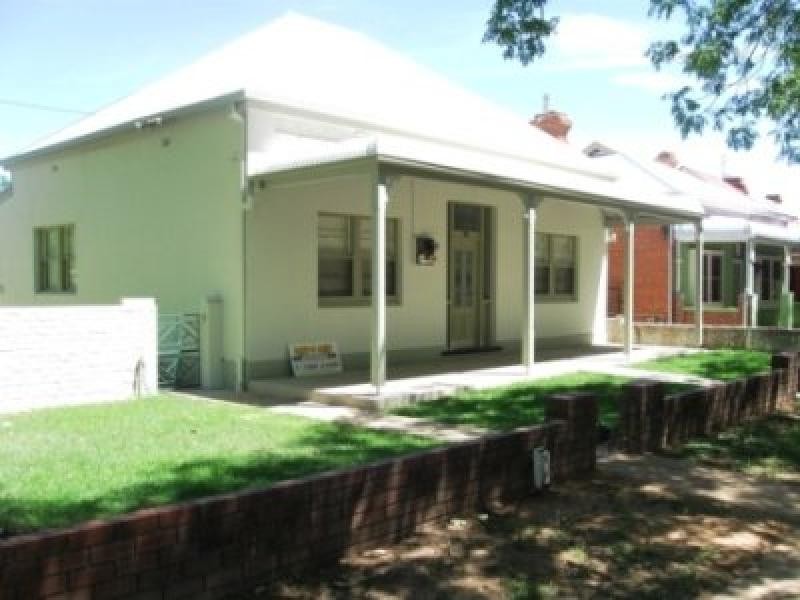54 Best Street, Wagga Wagga NSW 2650