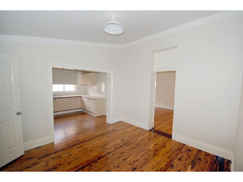 54 Best Street, Wagga Wagga NSW 2650
