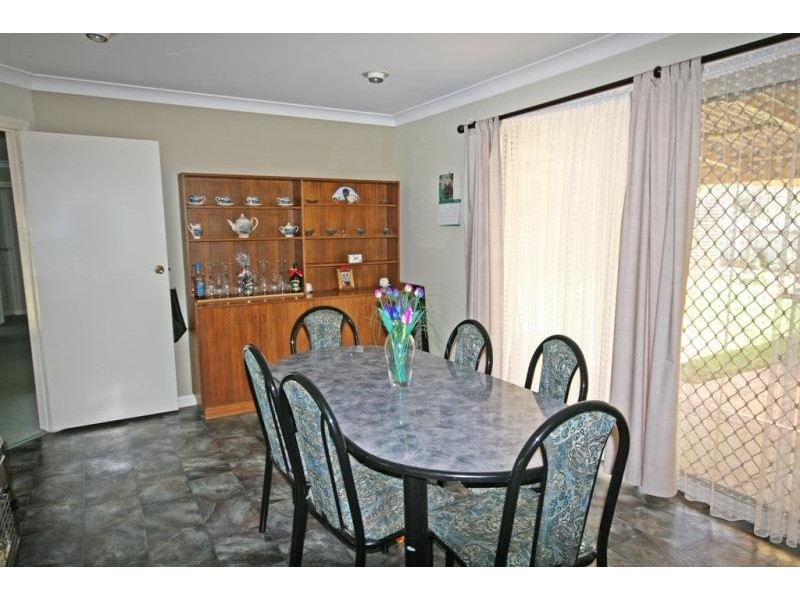 6 Kaldari Crescent, Wagga Wagga NSW 2650