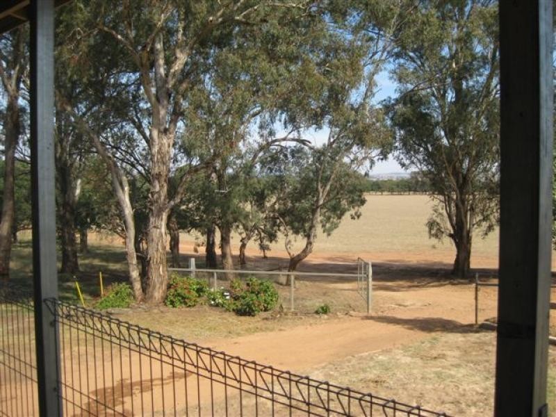 6318 Olympic Way, Wagga Wagga NSW 2650