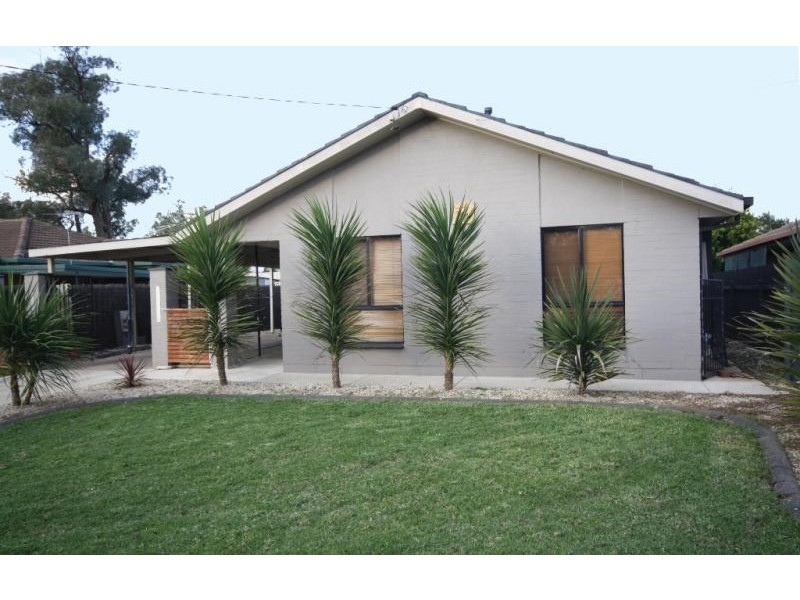 16 Lonergan Place, Wagga Wagga NSW 2650