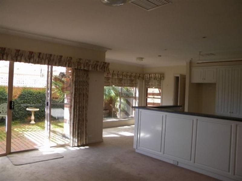 161 Gurwood Street, Wagga Wagga NSW 2650