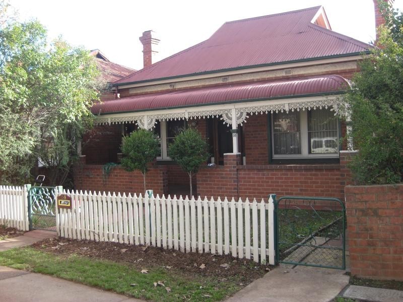58 Best Street, Wagga Wagga NSW 2650
