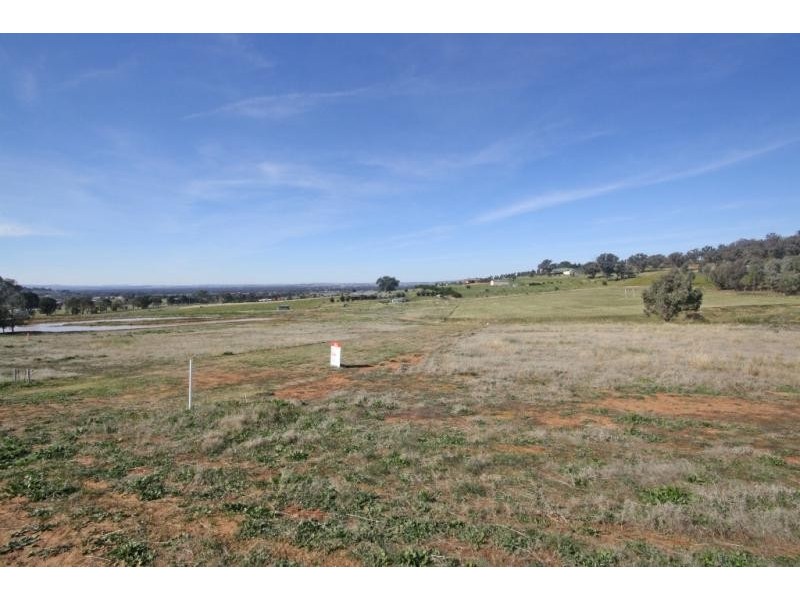 15 Kunzea Place, Wagga Wagga NSW 2650