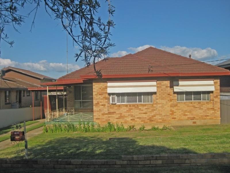 85 Grove Street, Wagga Wagga NSW 2650