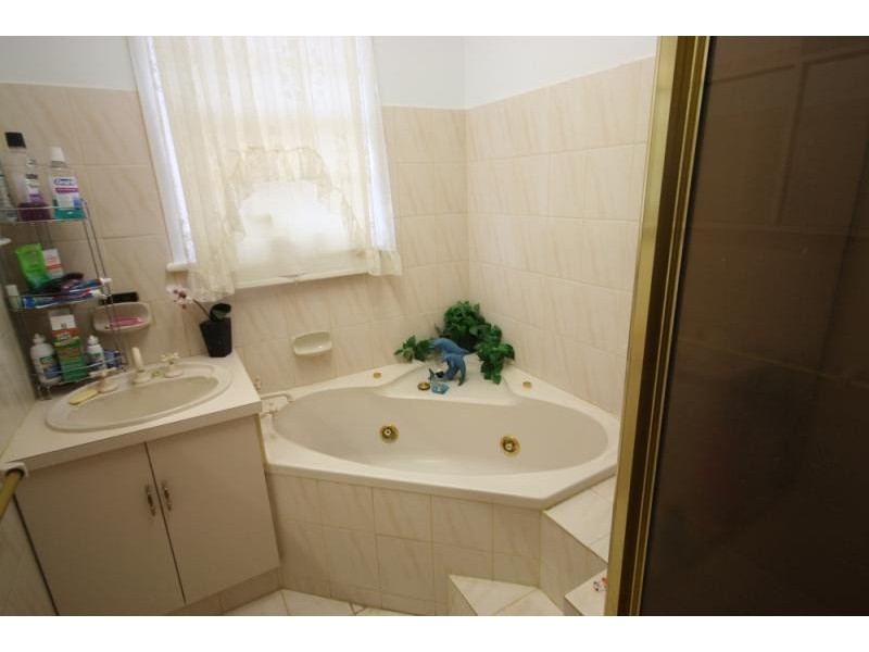 12 Hodson Avenue, Wagga Wagga NSW 2650