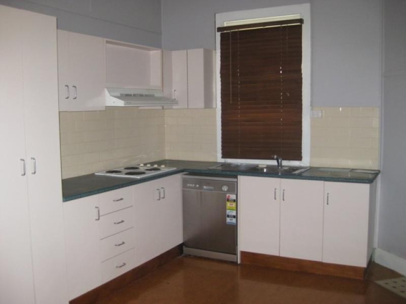 44 Heath Street, Turvey Park NSW 2650