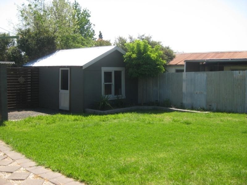 44 Heath Street, Turvey Park NSW 2650