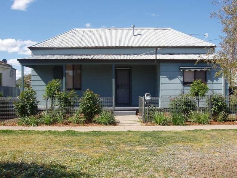 9 Evans Street, Wagga Wagga NSW 2650