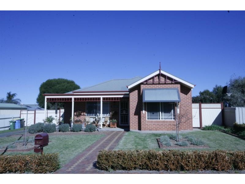 9 Harrier Place, Estella NSW 2650