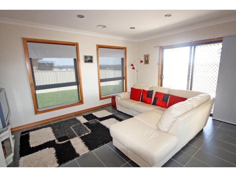 26 Dundale Crescent, Wagga Wagga NSW 2650