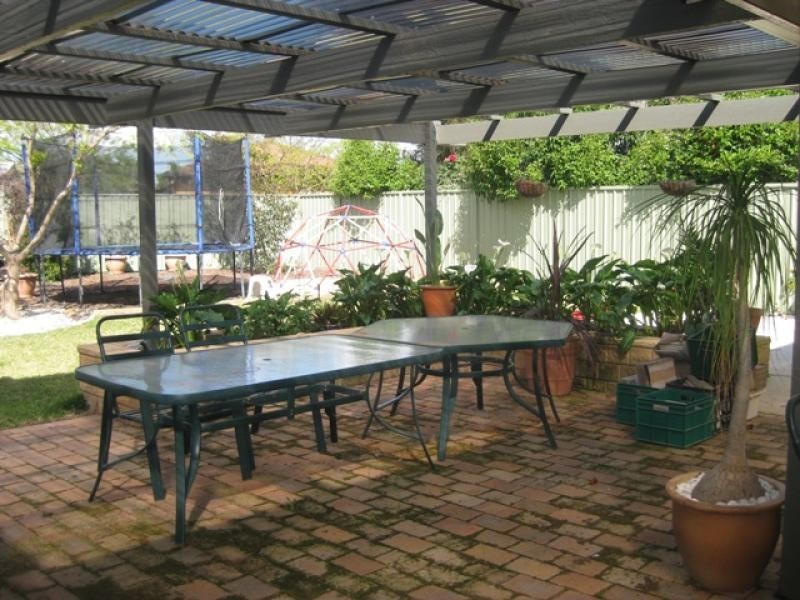 5 Grace Avenue, Lake Albert NSW 2650