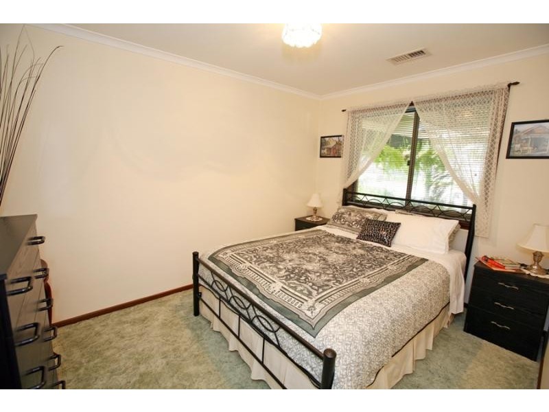 21 Horseshoe Rd, Wagga Wagga NSW 2650