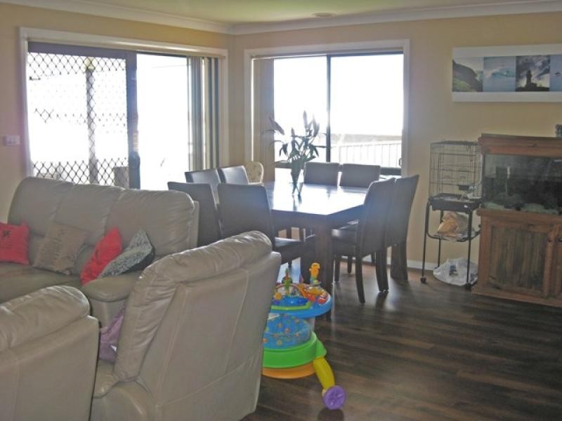 68 Kaloona Drive, Bourkelands NSW 2650